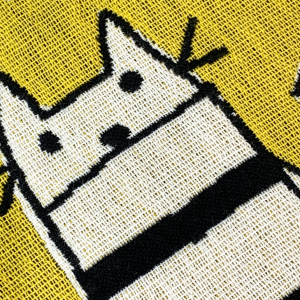 Alternative view of Serviette de gazeR CAT IN NY couleur Y(jaune)